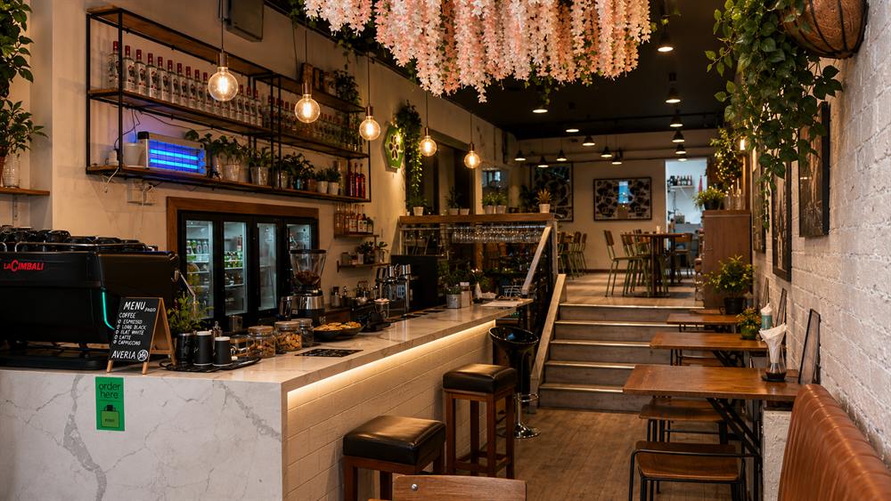 The dining room at Averra Cafe and Diner, St Kilda